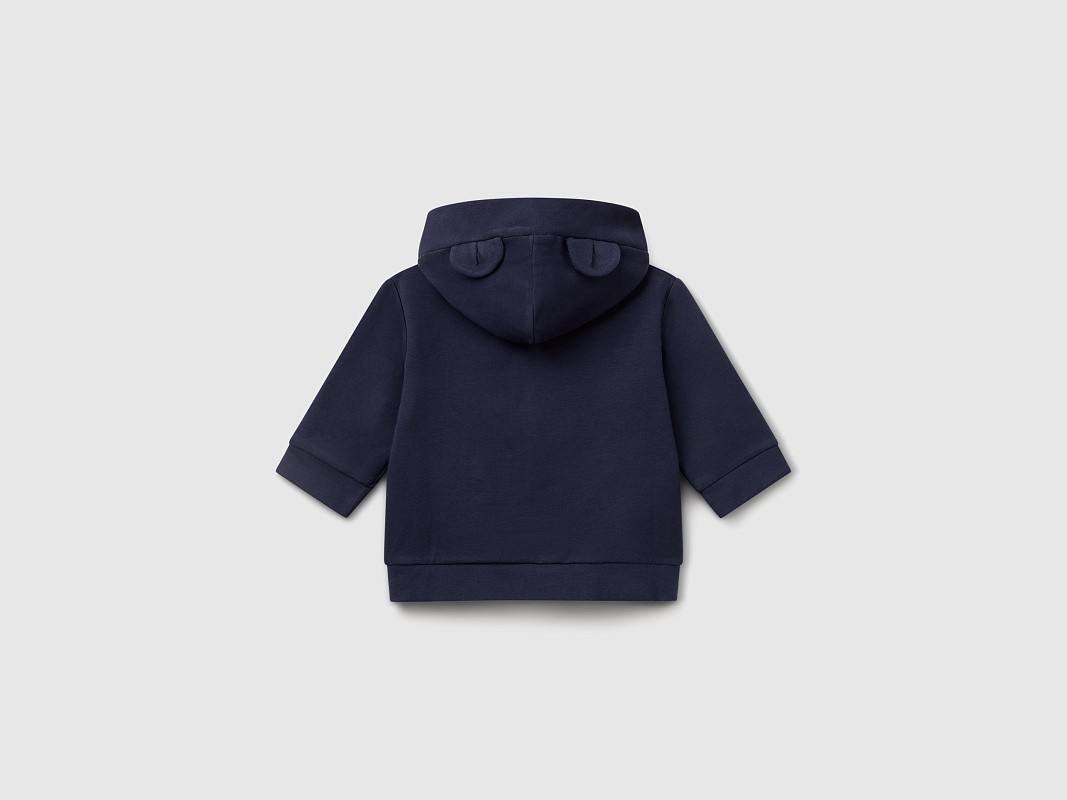 Толстовка на молнии с капюшоном